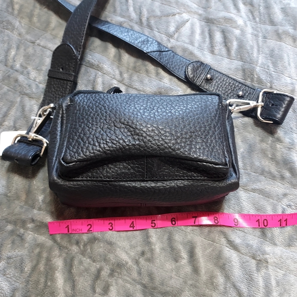 ASOS Black Leather Camera Crossbody Bag - Picture 8 of 13